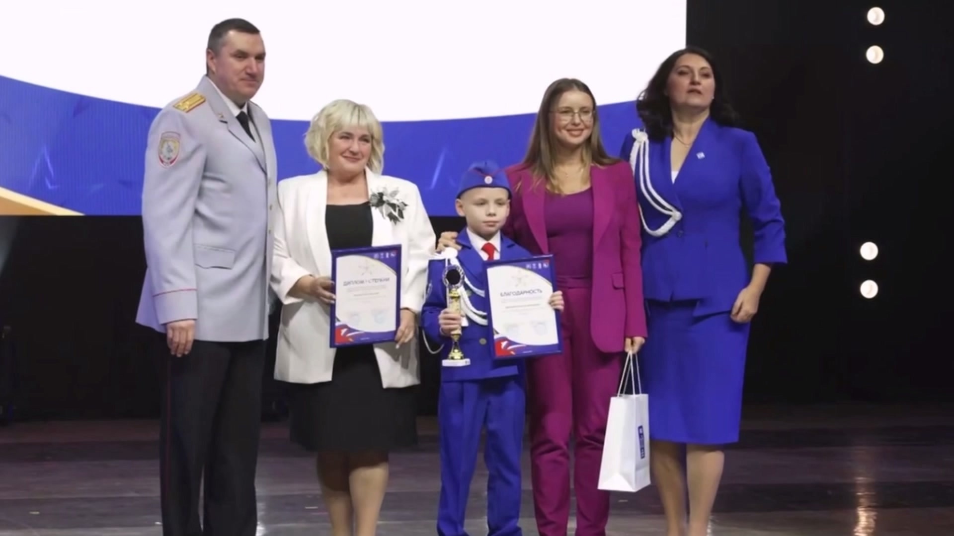 Школьник из Златоуста признан лучшим знатоком правил дорожного движения в России