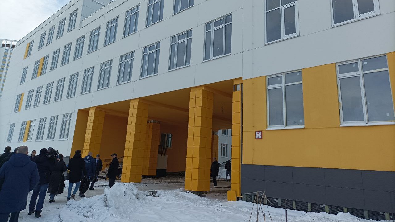 Губернатор Текслер оценил обновленные социальные объекты Челябинска Губернатор Текслер оценил обновленные социальные объекты Челябинска