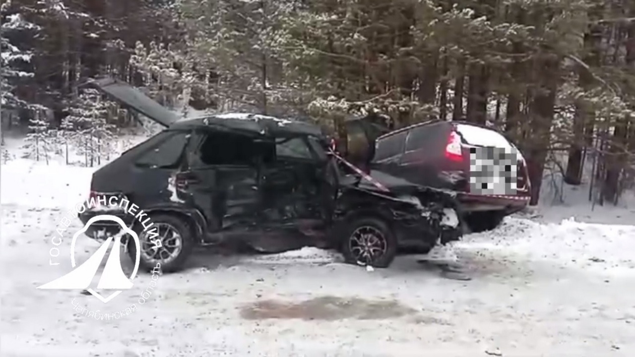 В лобовой аварии на трассе в Челябинской области погиб мужчина В лобовой аварии на трассе в Челябинской области погиб мужчина