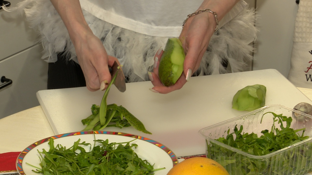 Жителям Челябинска рассказали о правилах детокса после новогодних праздников