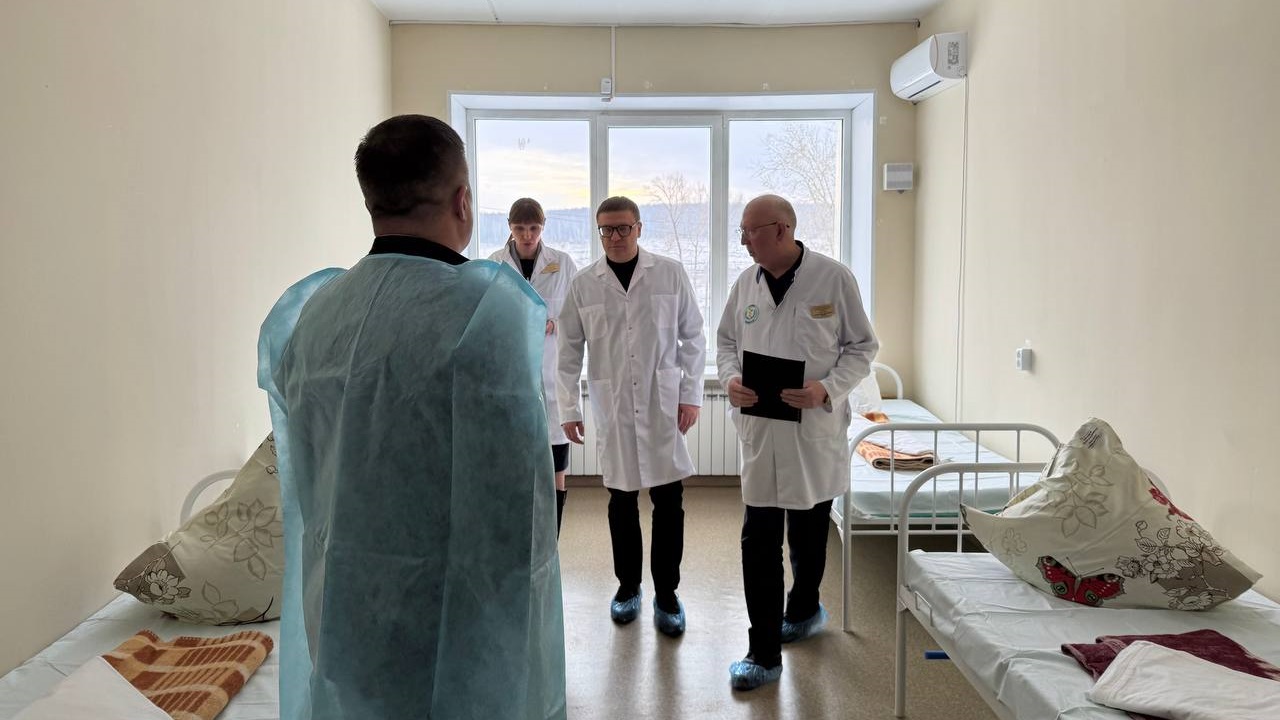 Губернатор Текслер оценил обновленные социальные объекты Чебаркульского района