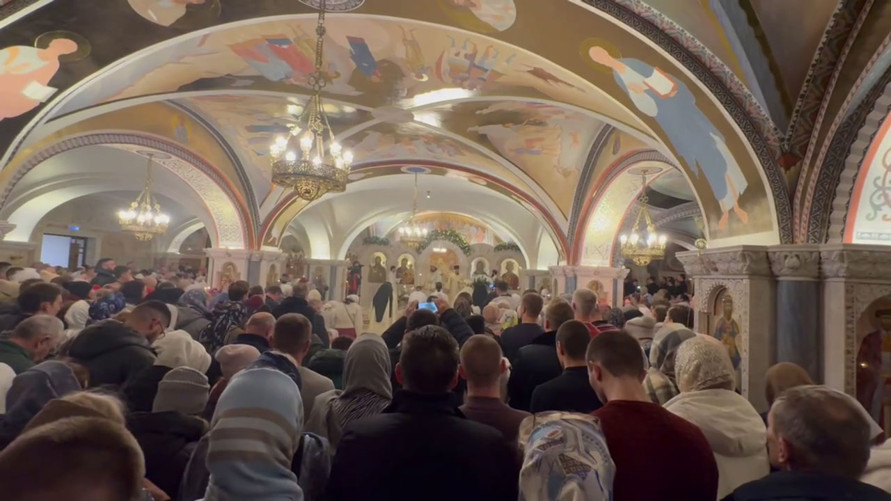 Светлый праздник: как отметили Рождество Христово в Челябинске