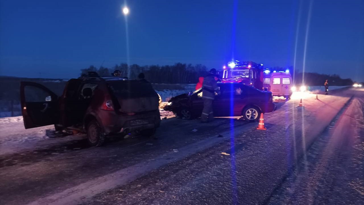 В ДТП под Челябинском погибли три человека и три пострадали В ДТП под Челябинском погибли три человека и три пострадали