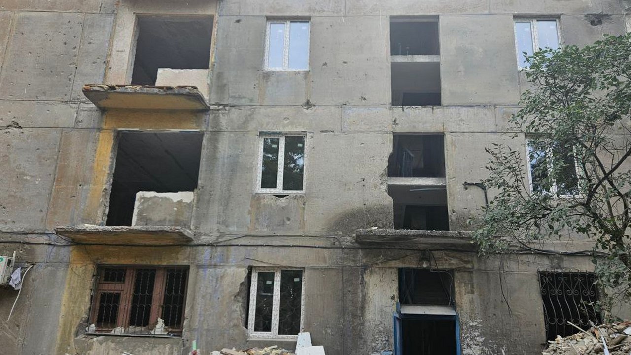 Специалисты из Челябинской области восстановили многоквартирный дом в Авдеевке