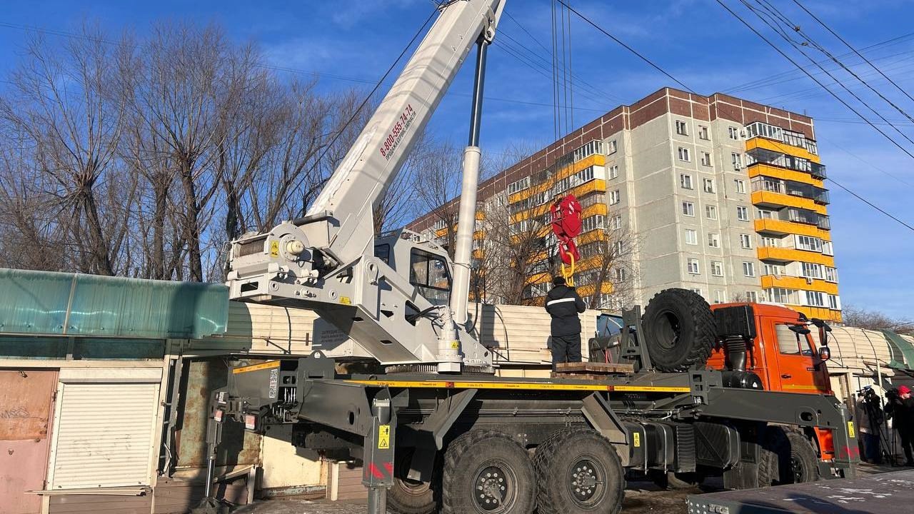 В Челябинске приведут в порядок территории, где еще недавно стояли незаконные ларьки В Челябинске приведут в порядок территории, где еще недавно стояли незаконные ларьки