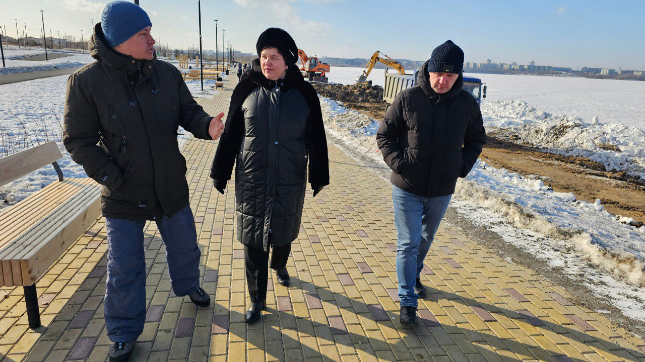 На набережной в Чурилово обустроят спуски к Первому озеру На набережной в Чурилово обустроят спуски к Первому озеру