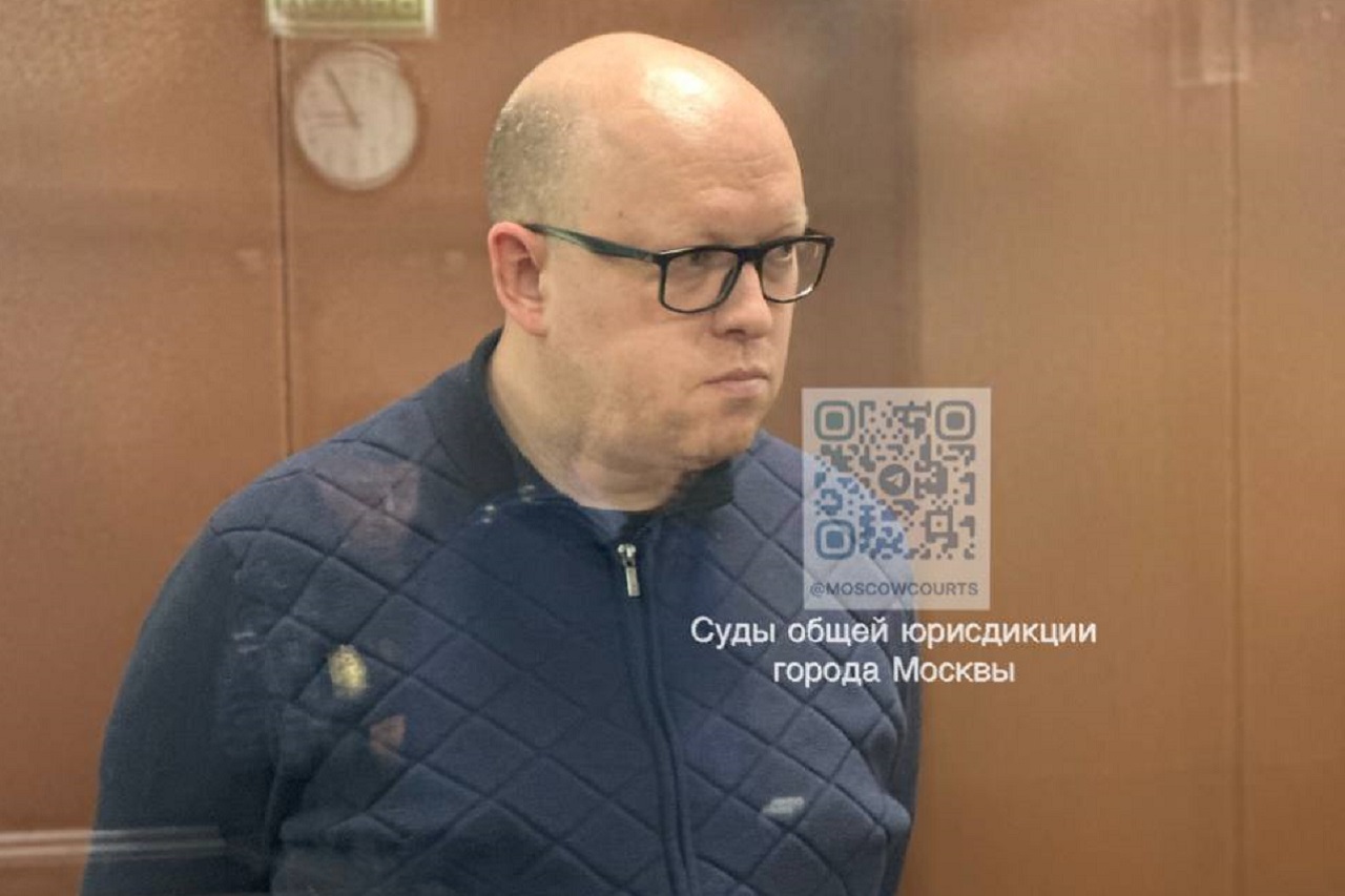 Министра дорожного хозяйства Челябинской области взяли под стражу Министра дорожного хозяйства Челябинской области взяли под стражу