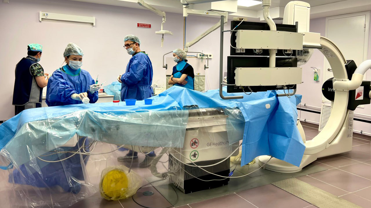 Врачи в Челябинске спасли 40-летнего мужчину с инфарктом миокарда