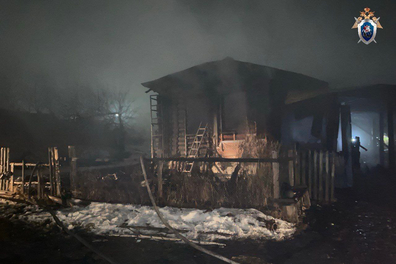 Восьмилетняя девочка погибла при пожаре в Катав-Ивановске