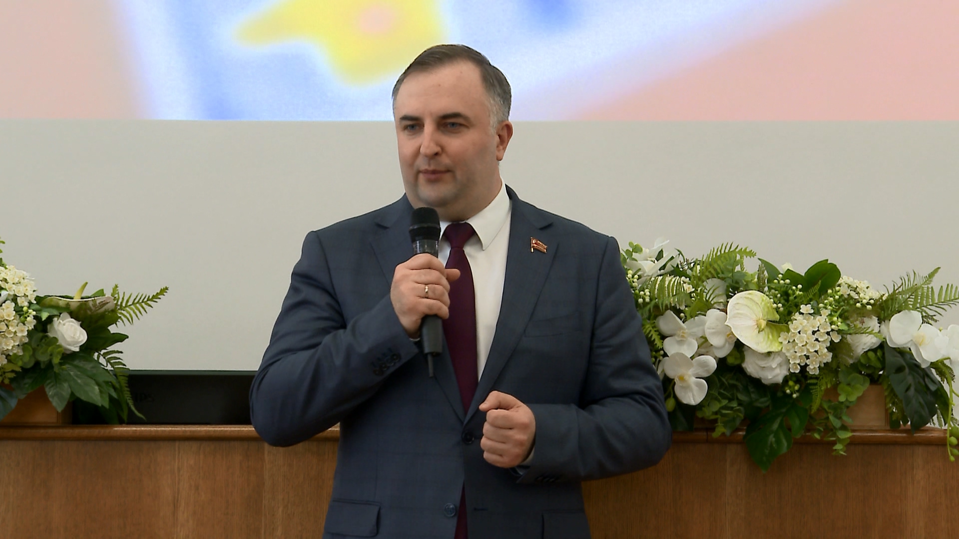 В Челябинске наградили энтузиастов хоккея в валенках В Челябинске наградили энтузиастов хоккея в валенках