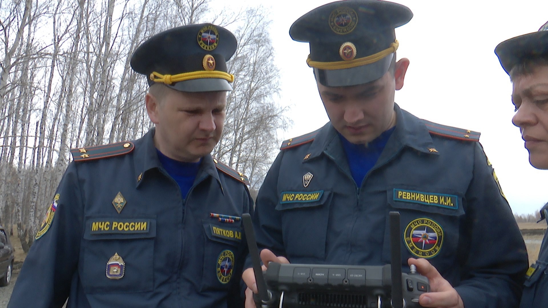 МЧС и добровольные пожарные команды охраняют от огня леса и поселки на Южном Урале МЧС и добровольные пожарные команды охраняют от огня леса и поселки на Южном Урале