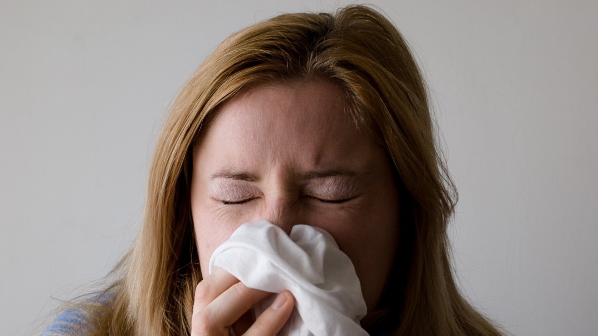 Пыльцовая атака: врач из Челябинска рассказал, как справиться с аллергией