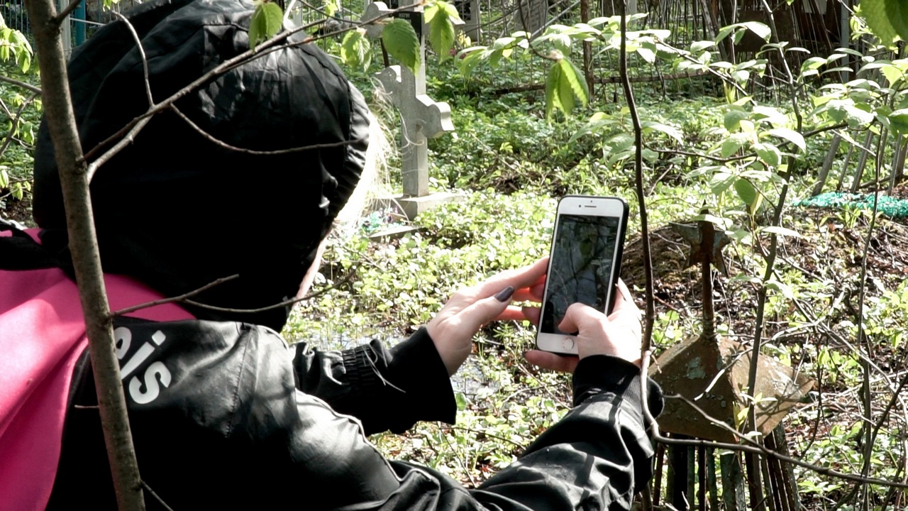 Добровольцы в Челябинской области оцифровывают кладбища Добровольцы в Челябинской области оцифровывают кладбища