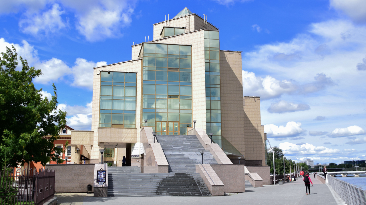 В челябинском музее покажут матч между "Трактором" и "Локомотивом" В челябинском музее покажут матч между "Трактором" и "Локомотивом"