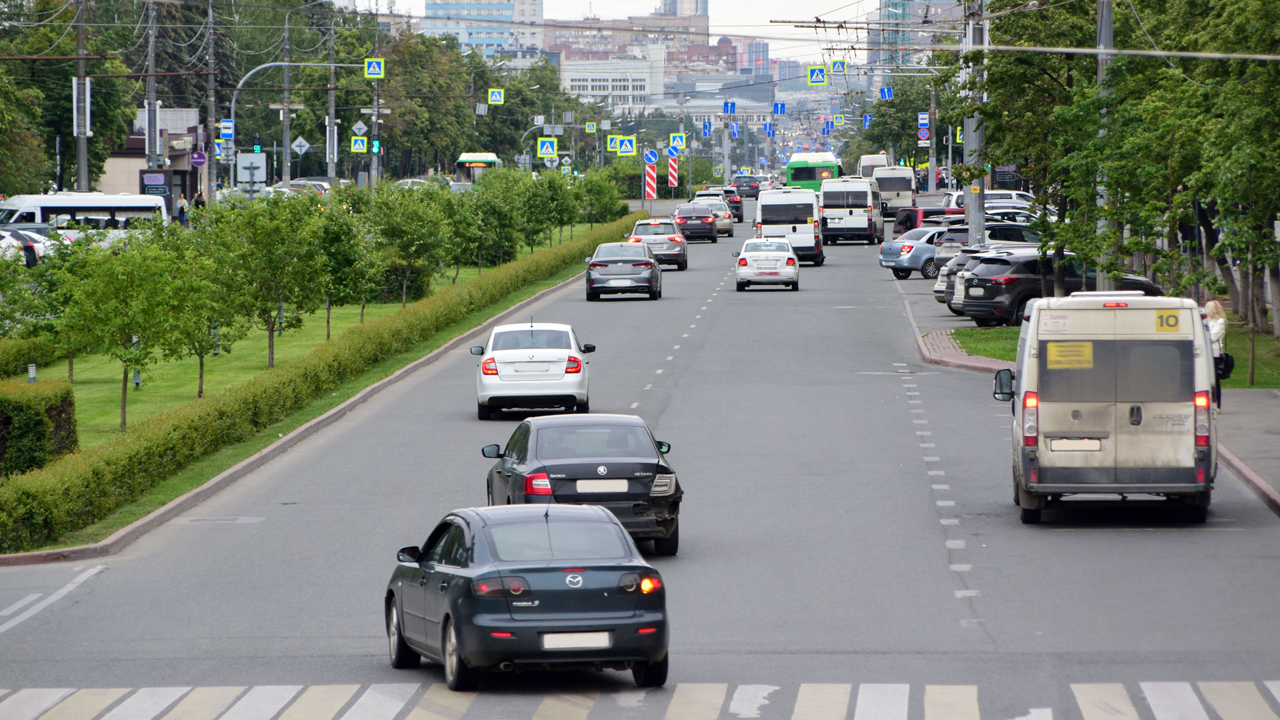 Движение по проспекту Ленина в Челябинске закроют на 6 часов