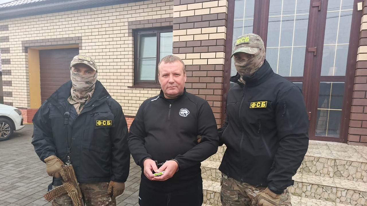 Экс-начальника отдела ГАИ Челябинска задержали за взяточничество Экс-начальника отдела ГАИ Челябинска задержали за взяточничество