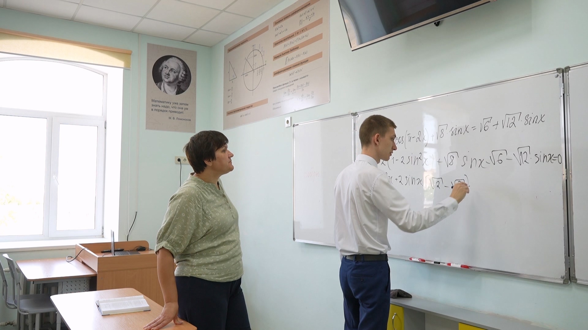 Челябинские школьники раскрыли секреты сдачи ЕГЭ на 100 баллов Челябинские школьники раскрыли секреты сдачи ЕГЭ на 100 баллов