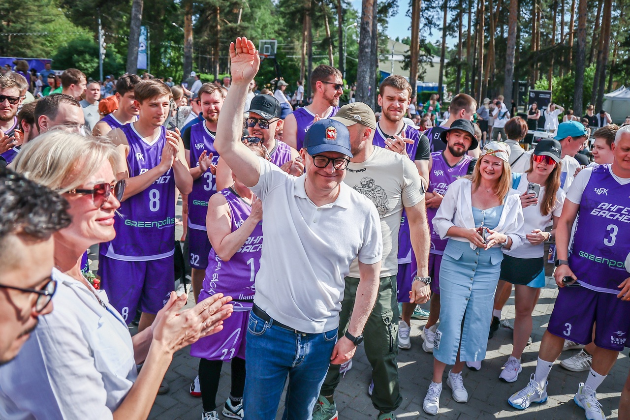 В Челябинске на турнире "АнгелБаскет" собрали 410 тысяч рублей на лечение ребенка В Челябинске на турнире "АнгелБаскет" собрали 410 тысяч рублей на лечение ребенка