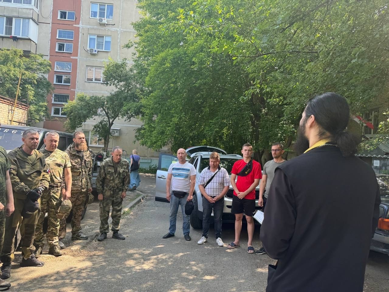 Челябинская епархия отправила в зону СВО гуманитарный груз Челябинская епархия отправила в зону СВО гуманитарный груз