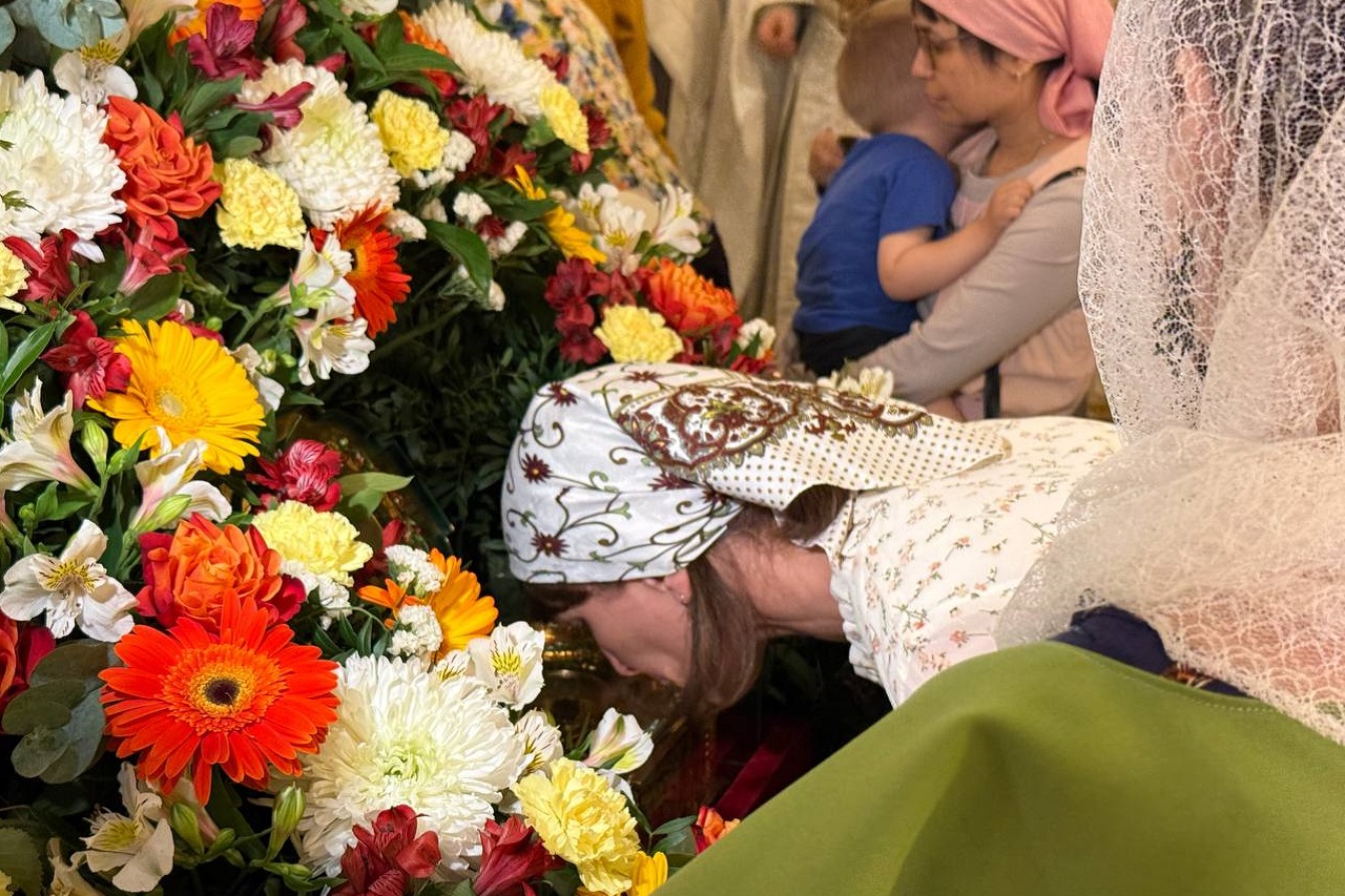 Жители Челябинска могут поклониться мощам святителя Тихона Жители Челябинска могут поклониться мощам святителя Тихона