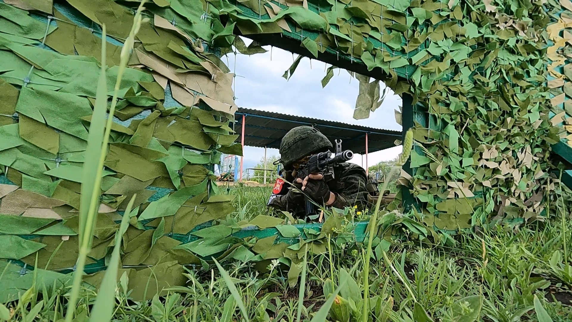 Военные полицейские из Челябинской области отрабатывают огневую подготовку Военные полицейские из Челябинской области отрабатывают огневую подготовку