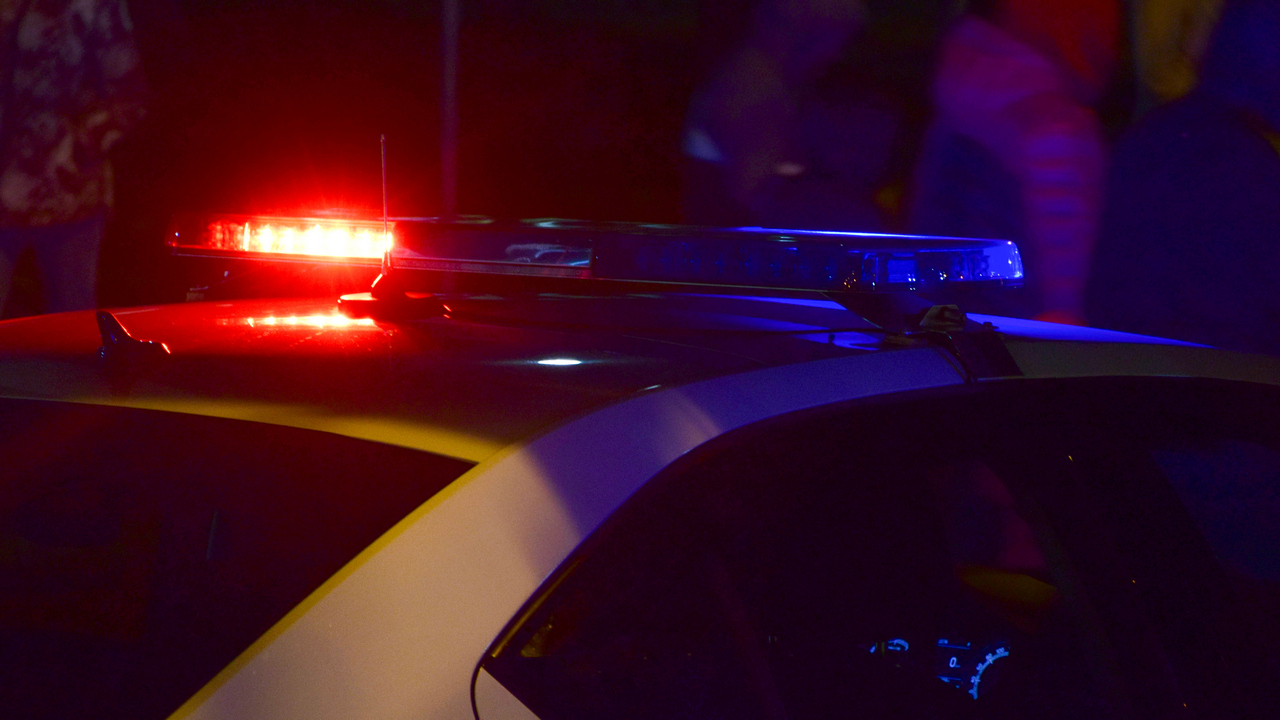 Двух человек сбили на пешеходном переходе в Магнитогорске  