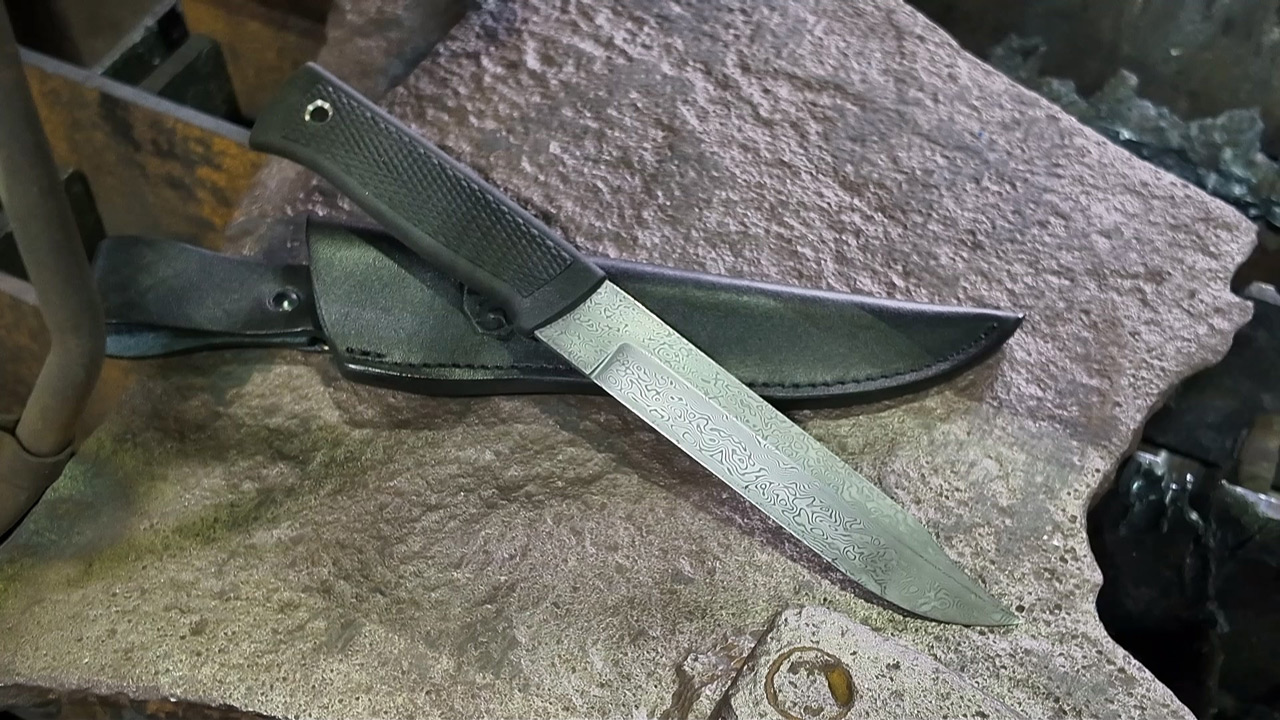 Оружейники в Златоусте сделают "черные ножи" из брони танка Т-34