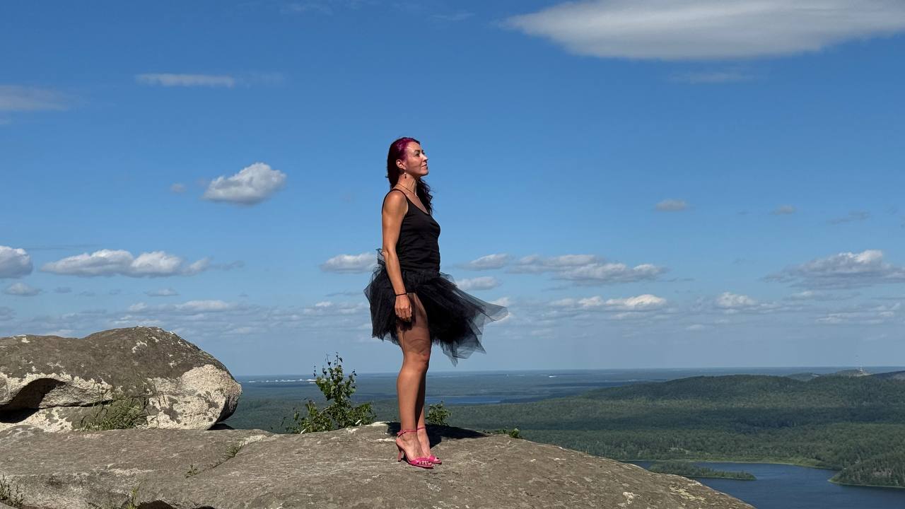 Впереди – перевал Дятлова: как проходит поход многодетной матери по горам Урала