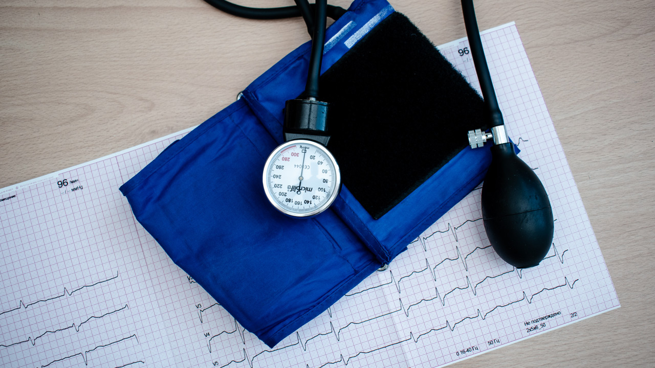 Что нельзя при аритмии: жителям Челябинска назвали опасные продукты