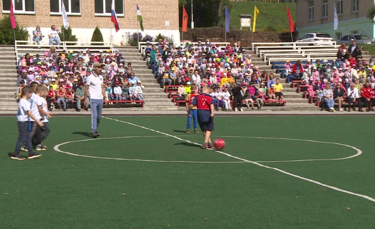 Финал турнира по футболу среди воспитанников детских садов прошел в Абзакове