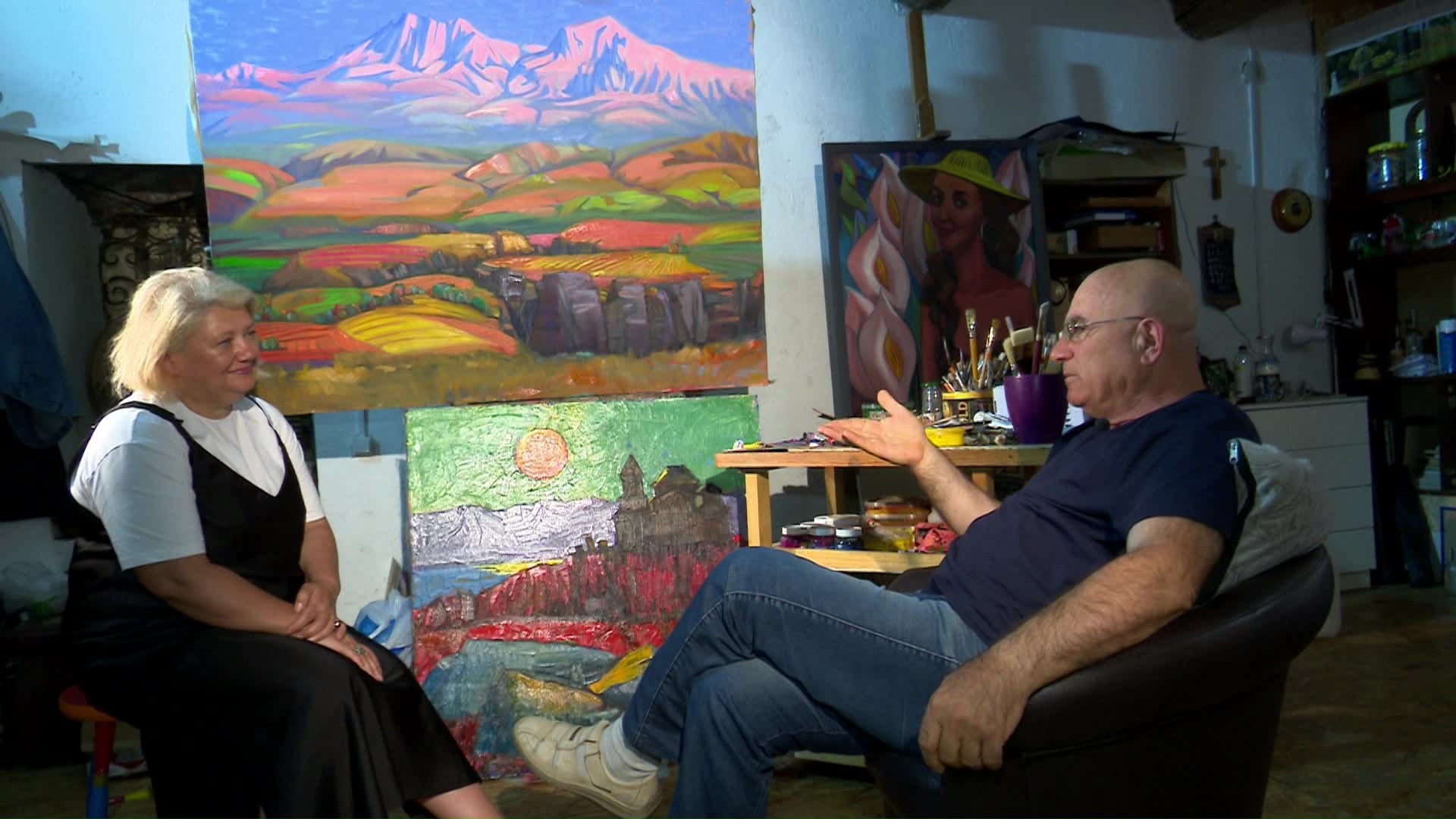 Художник Артуш Карапетян: "Солнце в Троицке мне напомнило о работах Ван Гога" Художник Артуш Карапетян: "Солнце в Троицке мне напомнило о работах Ван Гога"