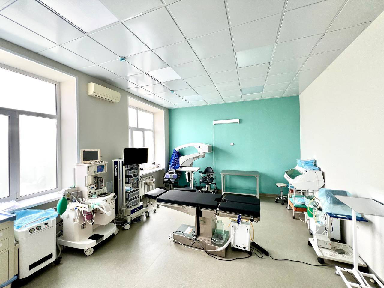 В больнице №6 Челябинска началось масштабное обновление главного корпуса