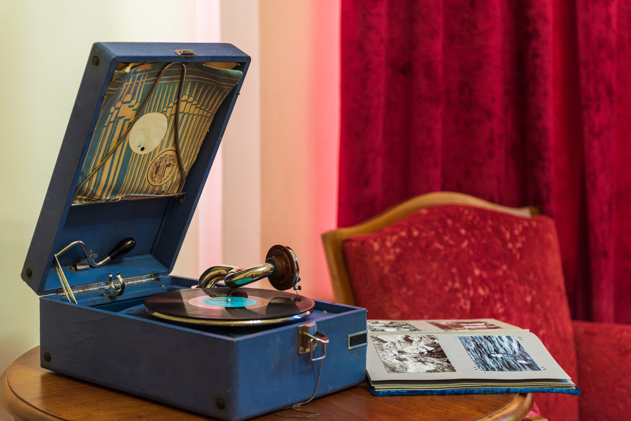 В Озерске обновили экспозицию в доме-музее Игоря Курчатова