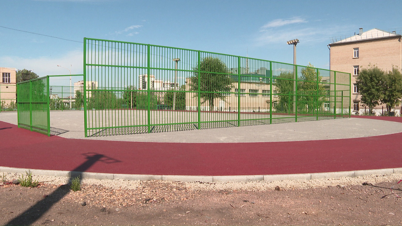 Дворы и спортивные площадки в Магнитогорске преображаются по проектам жителей