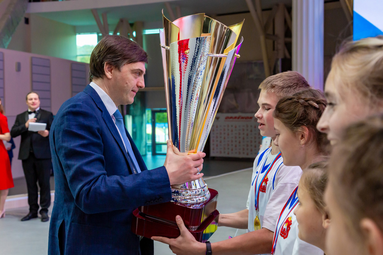 Школьники из Челябинска стали победителями "Президентских состязаний"