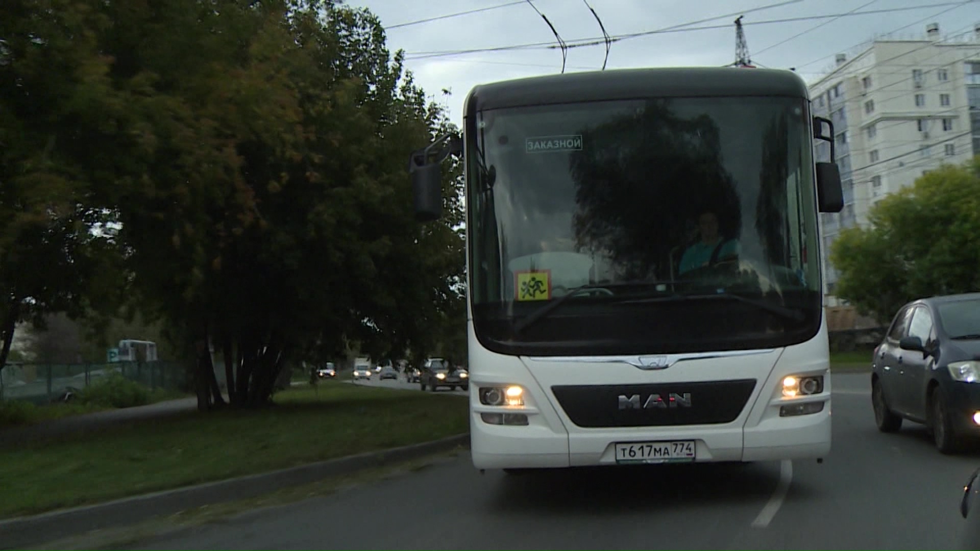В Челябинской области сотрудники ГАИ и Ространснадзора устроили проверку школьным автобусам