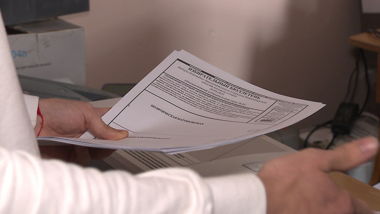 Автоматический прием бюллетеней: перед выборами в Челябинске обучают работать с КОИБ