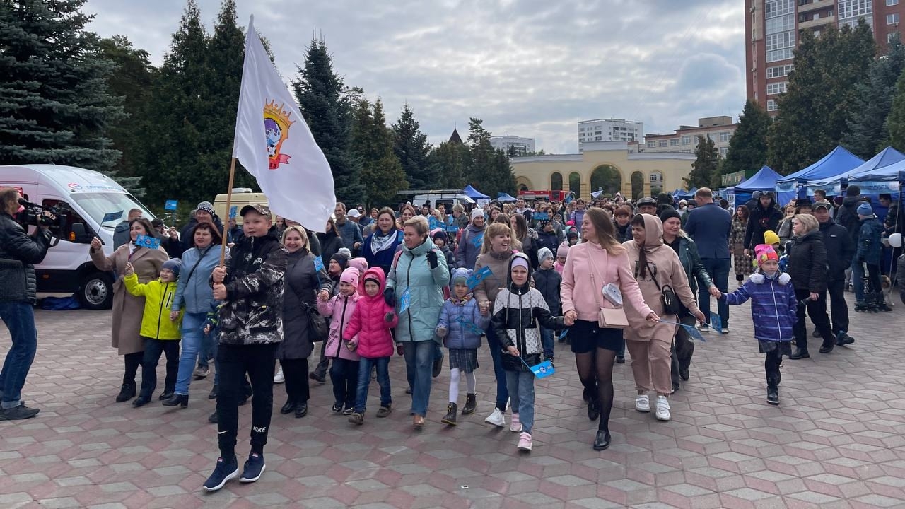 Участников "Парада первоклассников" в Челябинске познакомят с разными профессиями