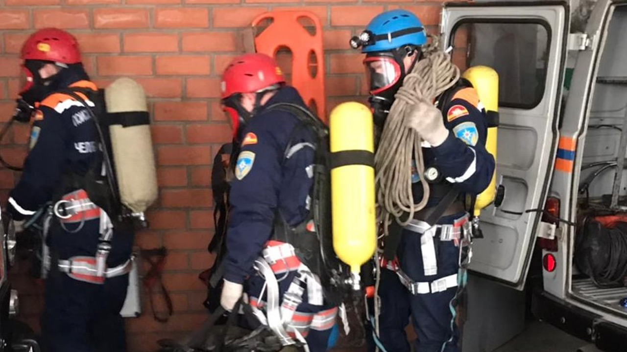 В Магнитогорске двое мужчин отравились парами краски