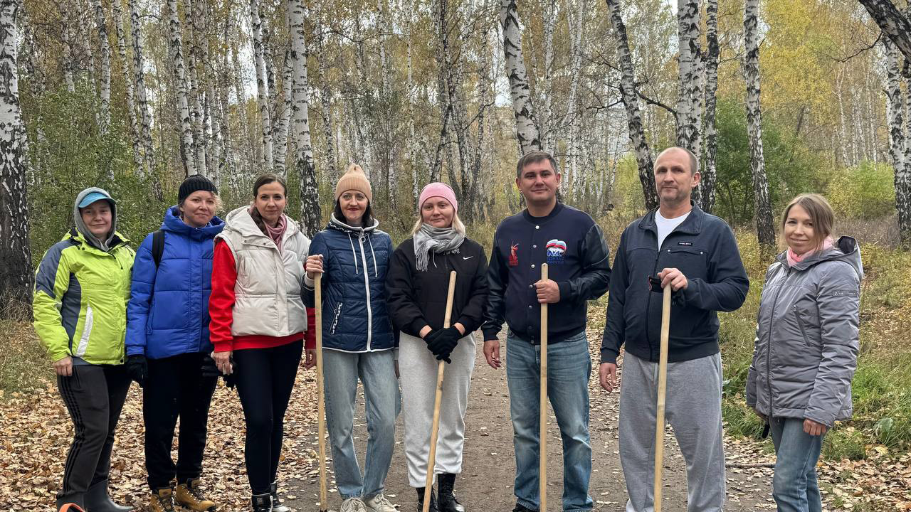 Челябинцы провели субботник в экопарке Курчатовского района