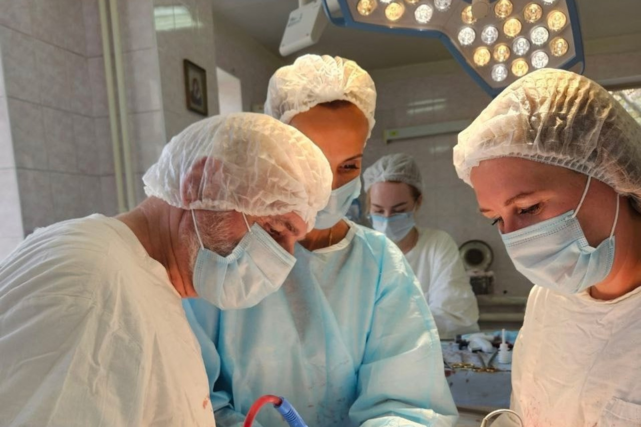 В Челябинске прооперировали 82-летнюю женщину с четвертой стадией рака