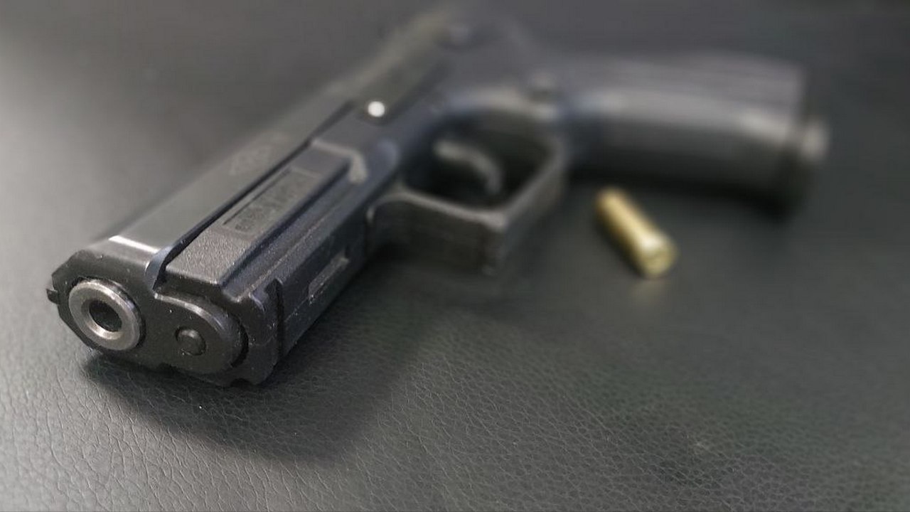 Полиция Челябинска ищет молодых людей, устроивших стрельбу