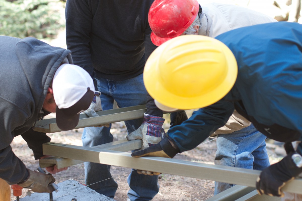Строительство школы в Белом Хуторе возобновили после вмешательства прокуратуры и СК