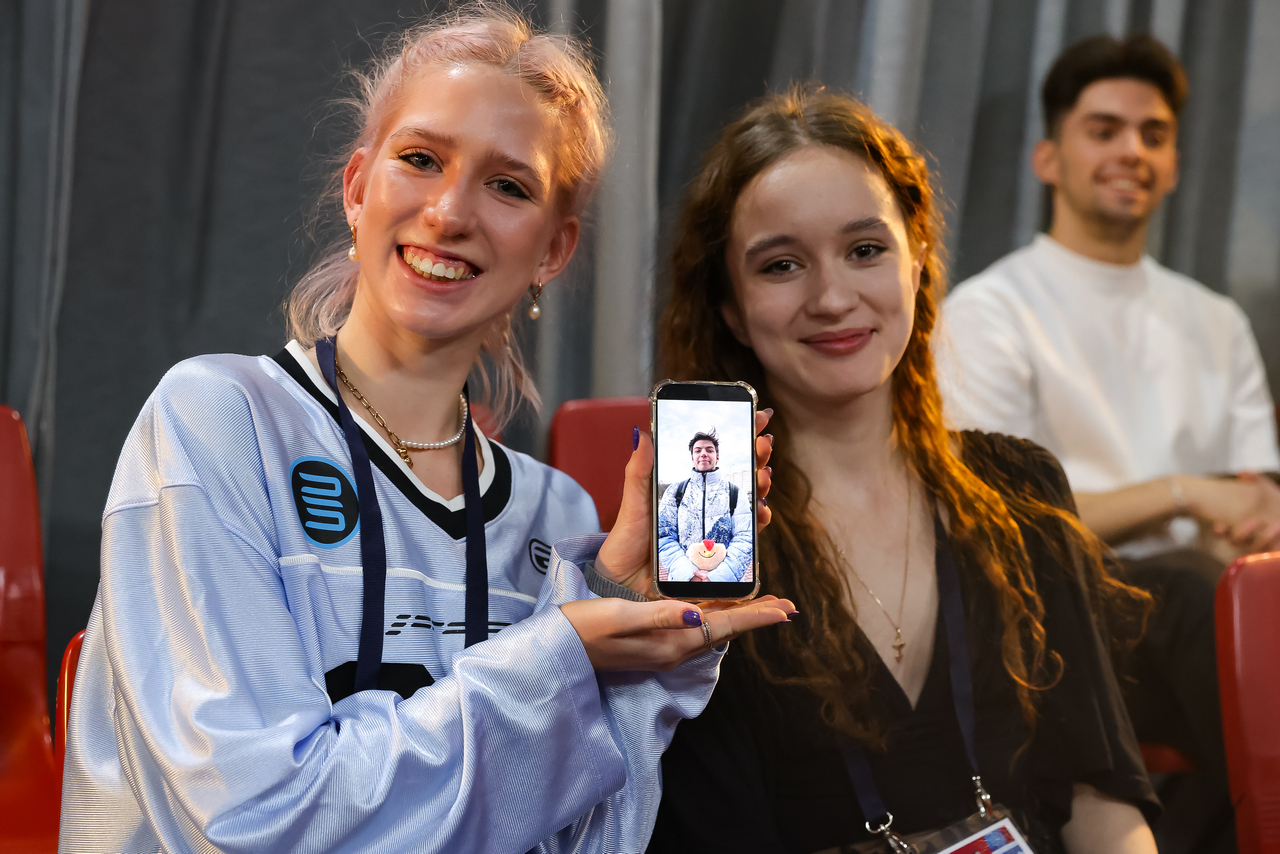 Магнитогорск открывает серию Гран-При России по фигурному катанию Магнитогорск открывает серию Гран-При России по фигурному катанию