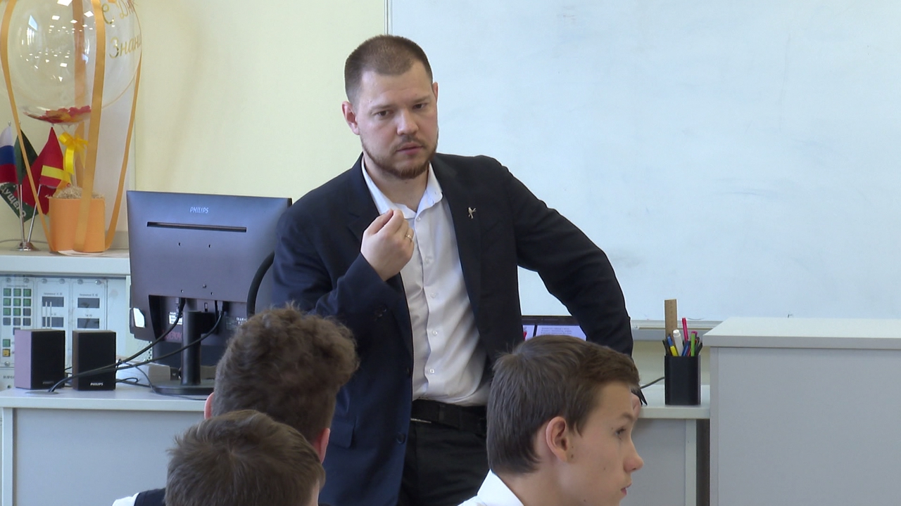 Учителя-мужчины из Челябинска поделились профессиональными секретами