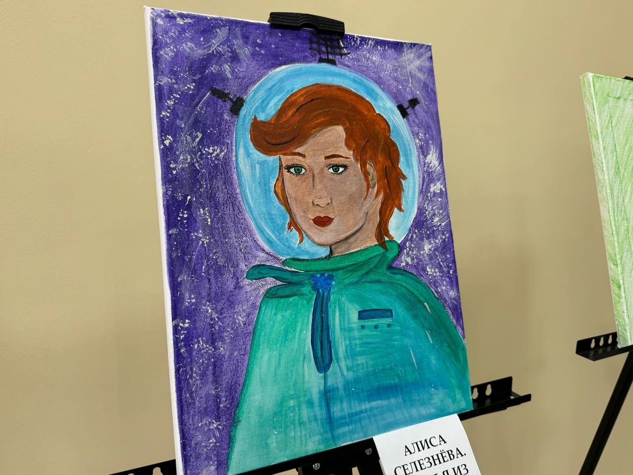 Искусство лечит: пациенты челябинской психоневрологической больницы создали выставку рисунков