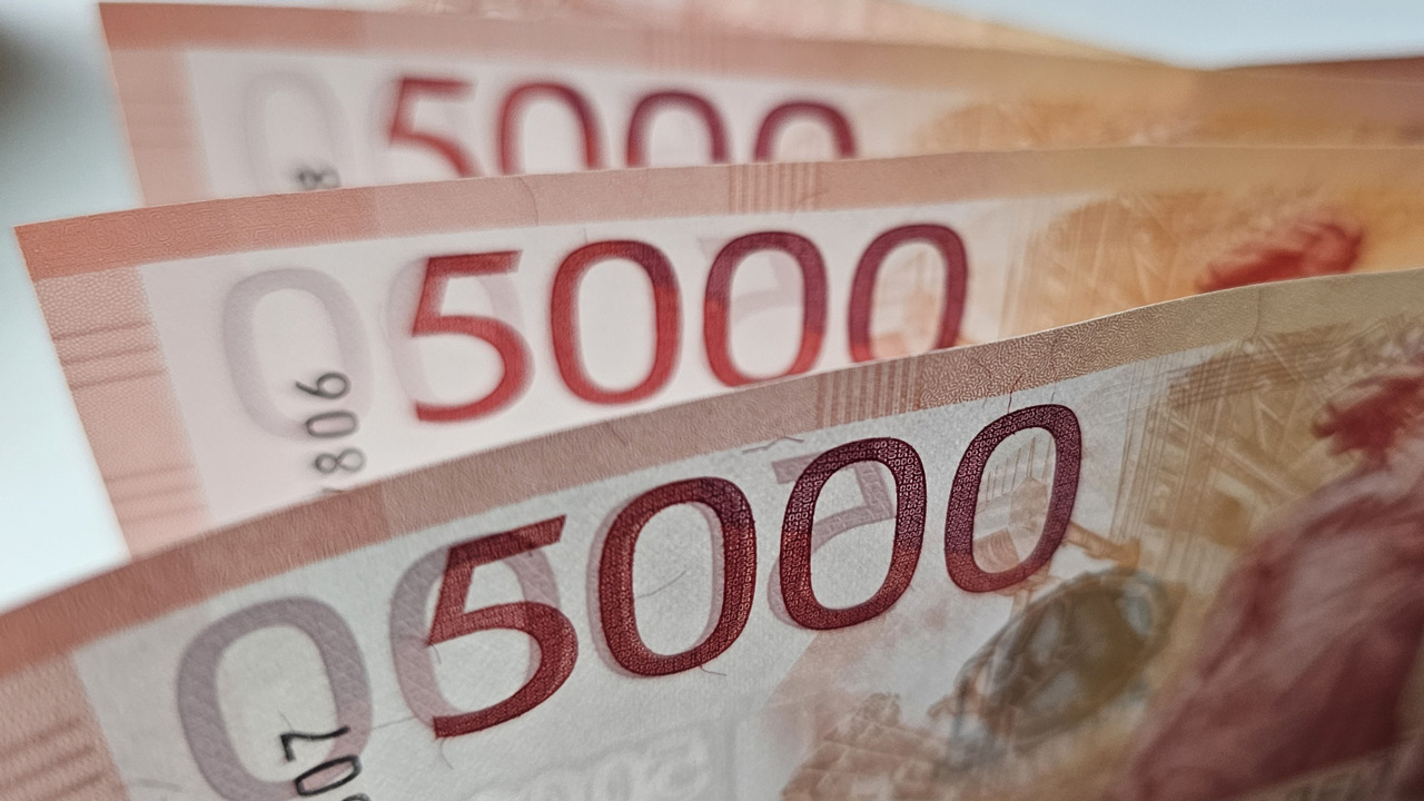 Челябинская область стала 39-й по доле жителей с зарплатой выше 200 тысяч