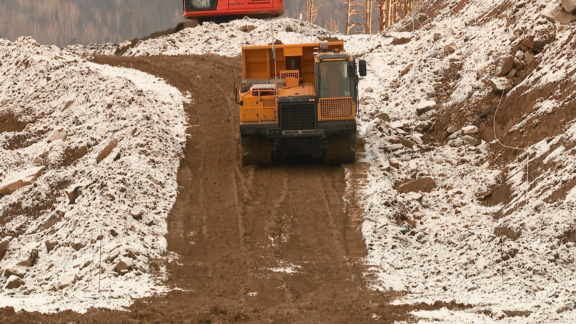 Дорожники показали, как используют беспилотную технику в Челябинской области Дорожники показали, как используют беспилотную технику в Челябинской области