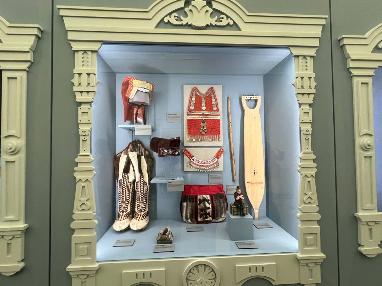 Национальные головные уборы от челябинских мастериц показали в Москве