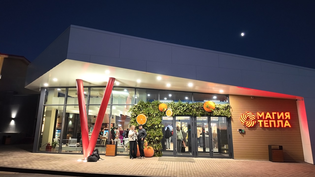 Бассейны под открытым небом появились в магнитогорском парке "Притяжение"